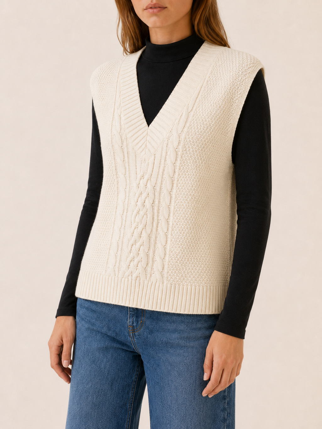 Aldith | Sweater Vest with V-Neck and Raised Braid Detail