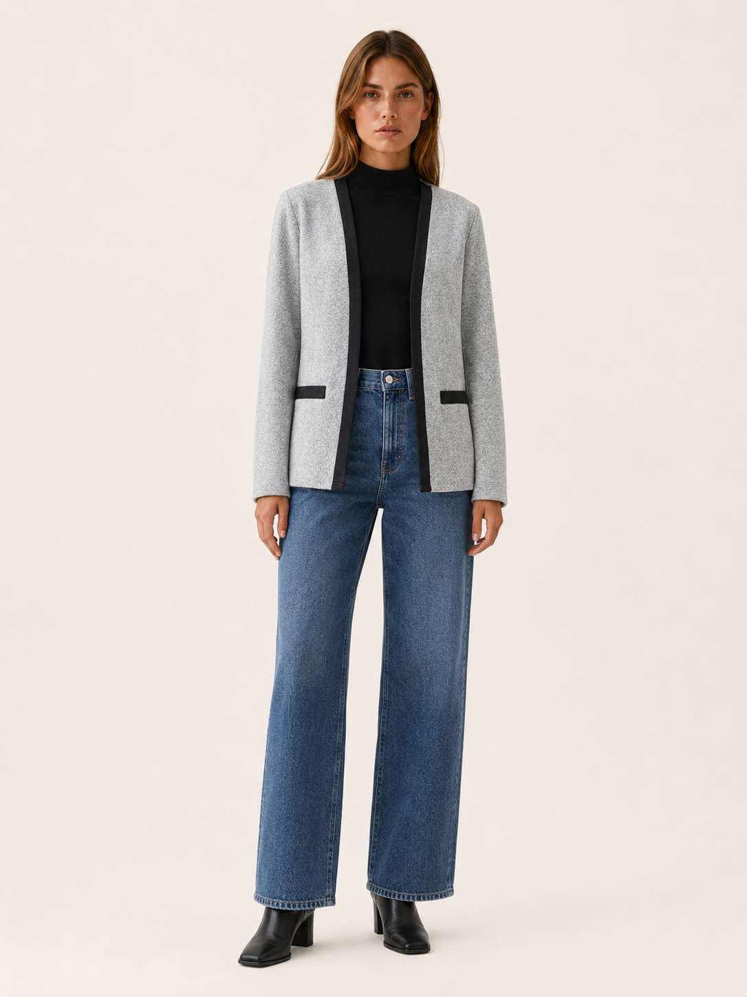 Aurembiaix | Women’s Blazer with Contrast Trim and Open Front