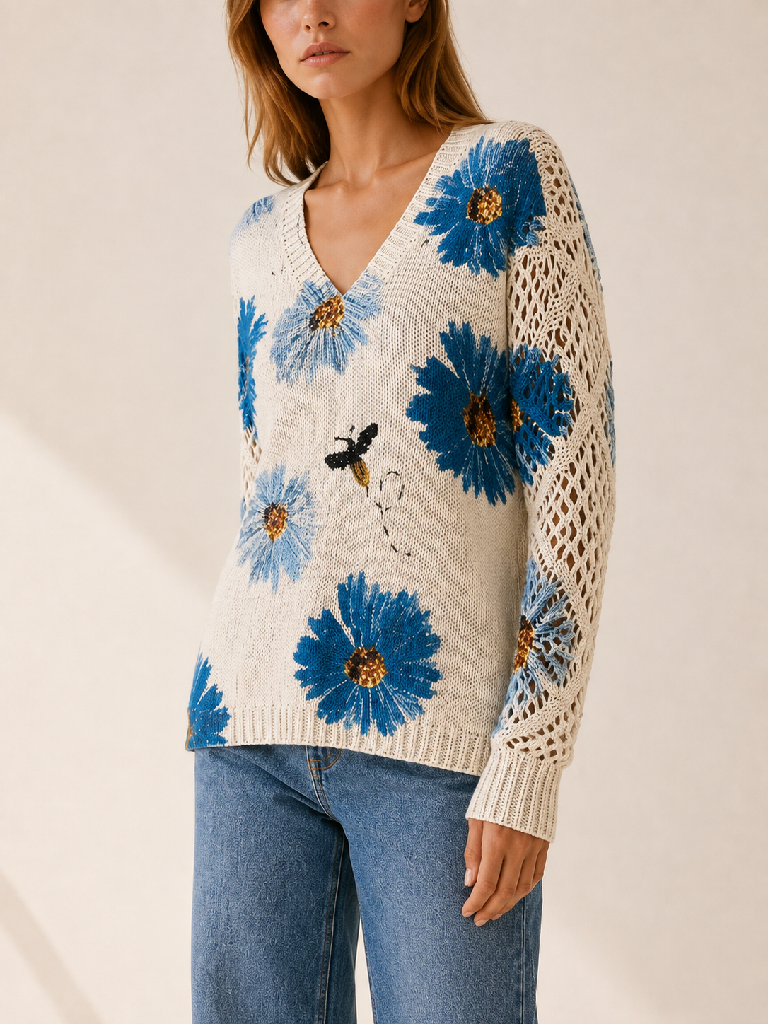 Averisse | Women's Floral V Neck Jumper